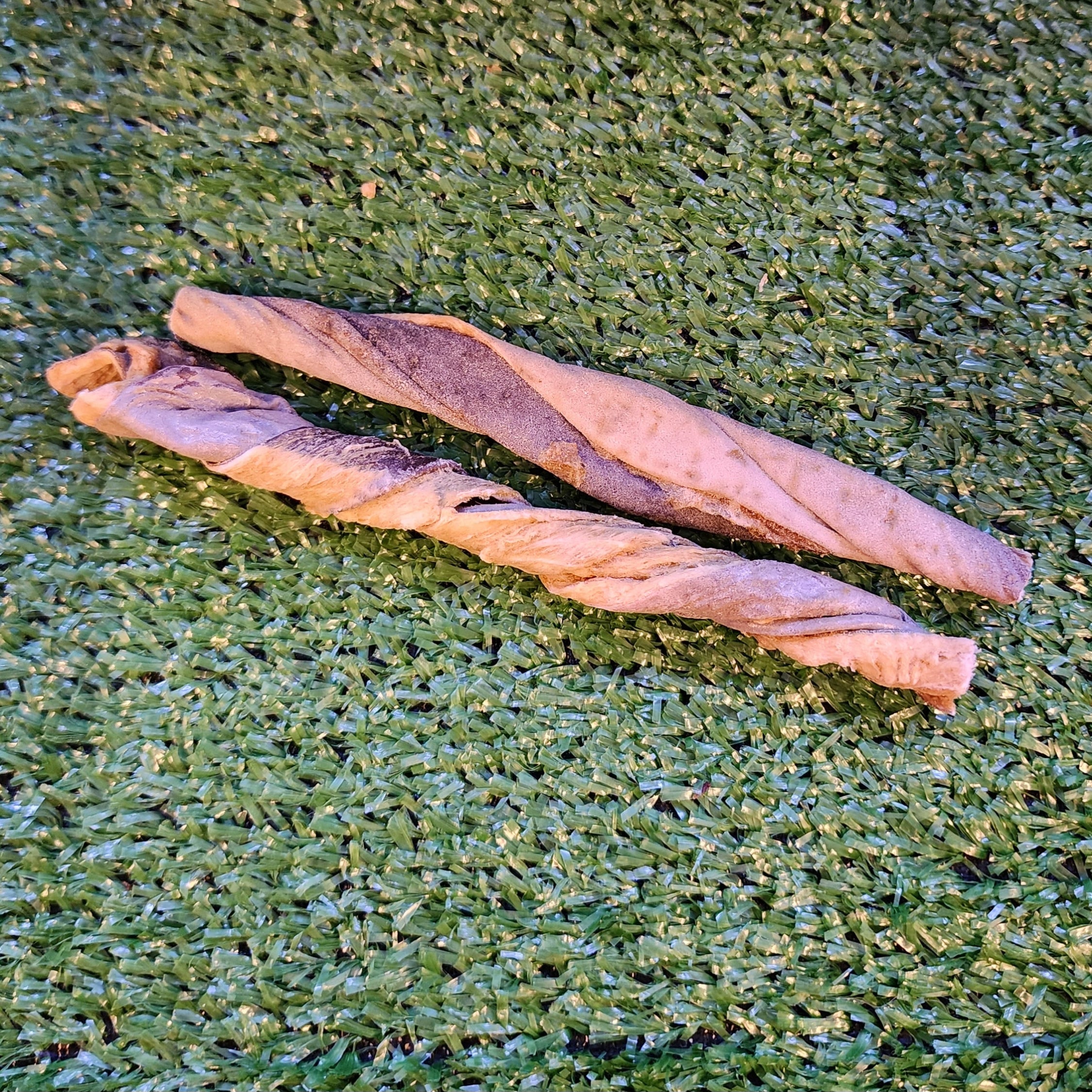 Aussie Fishy Skin Twists | Miss Drew’s Dog Café